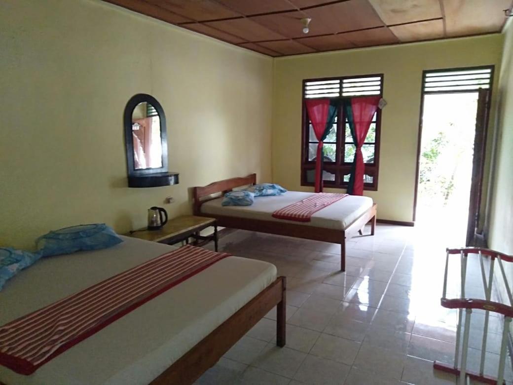 Sibayak Guesthouse Тук-Тук Екстер'єр фото