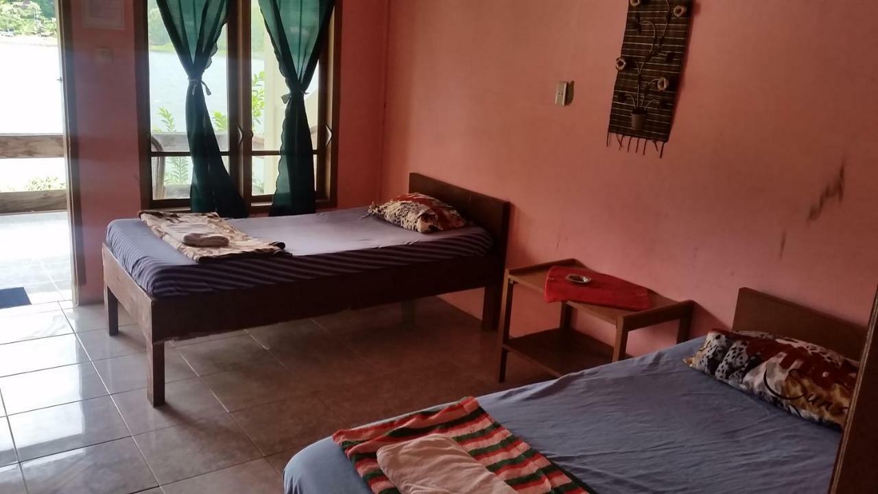 Sibayak Guesthouse Тук-Тук Екстер'єр фото